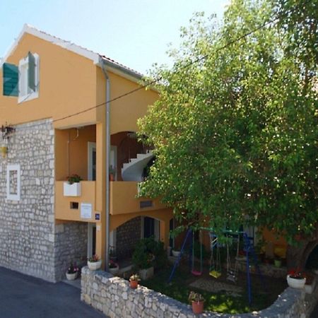 Apartments Stosa Nin Εξωτερικό φωτογραφία